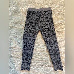 Girls Zara sweater leggings size 6 - 🐆
